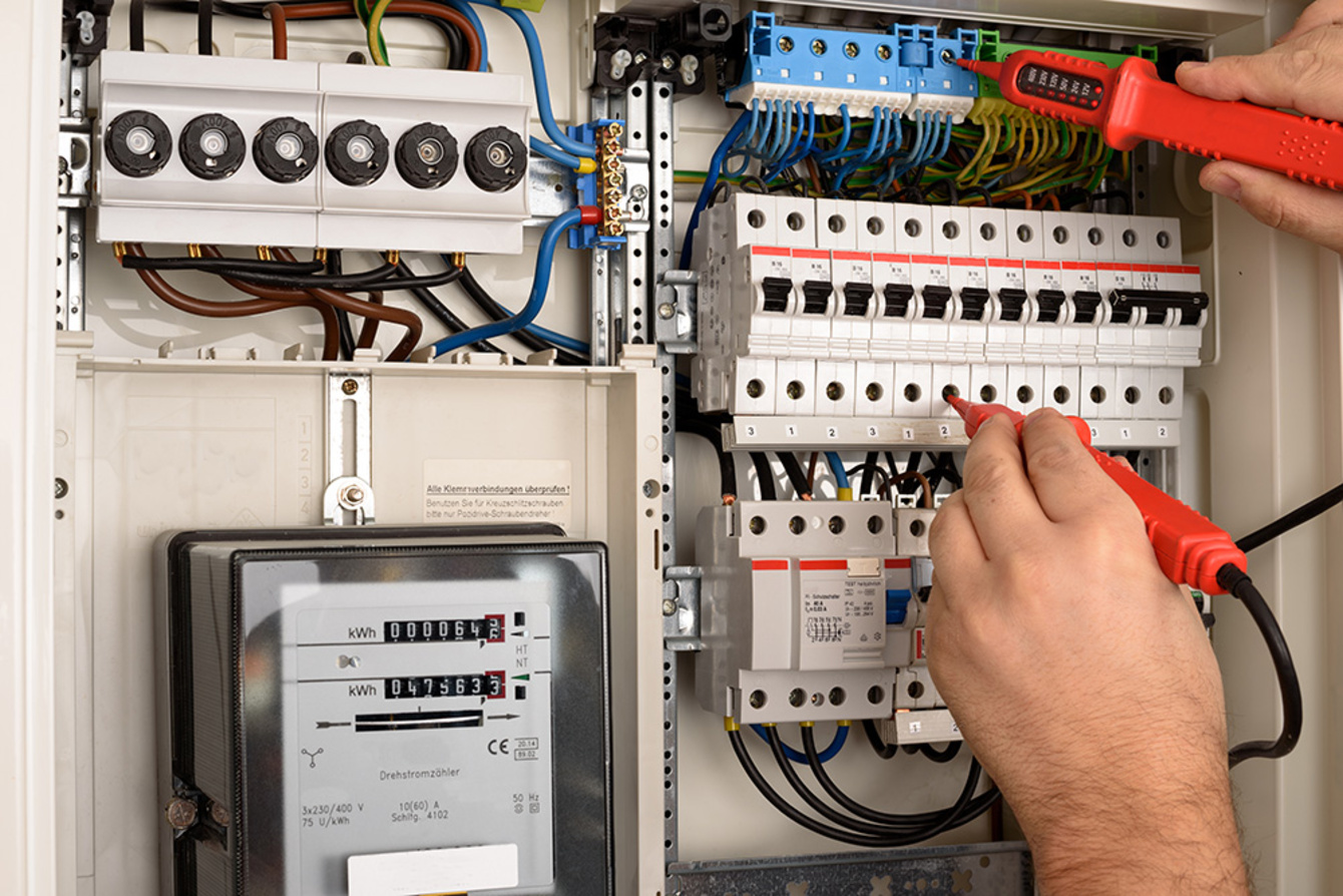 E-Check bei Phasenprüfer AC GmbH in Heusenstamm